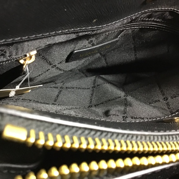 MICHAEL KORS LYNN MK Signature LG EW Satchel Bag Black 38S1CNKS7L See Condition - Picture 11 of 12